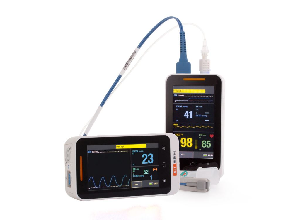 M880B Handheld Capnograph and Pulse Oximeter